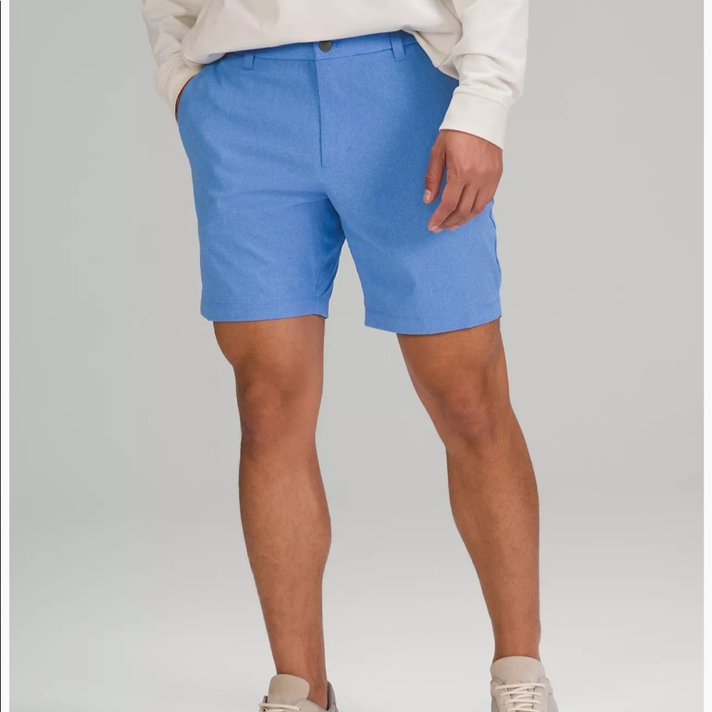 Brand new Commission Short Classic 7”